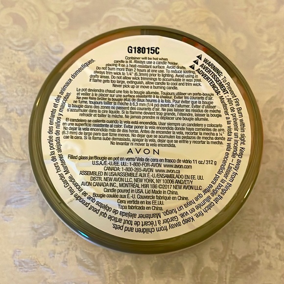 NWT Avon Watercolor Blossom Candle - Cream & Pink. Discontinued. - Picture 3 of 3